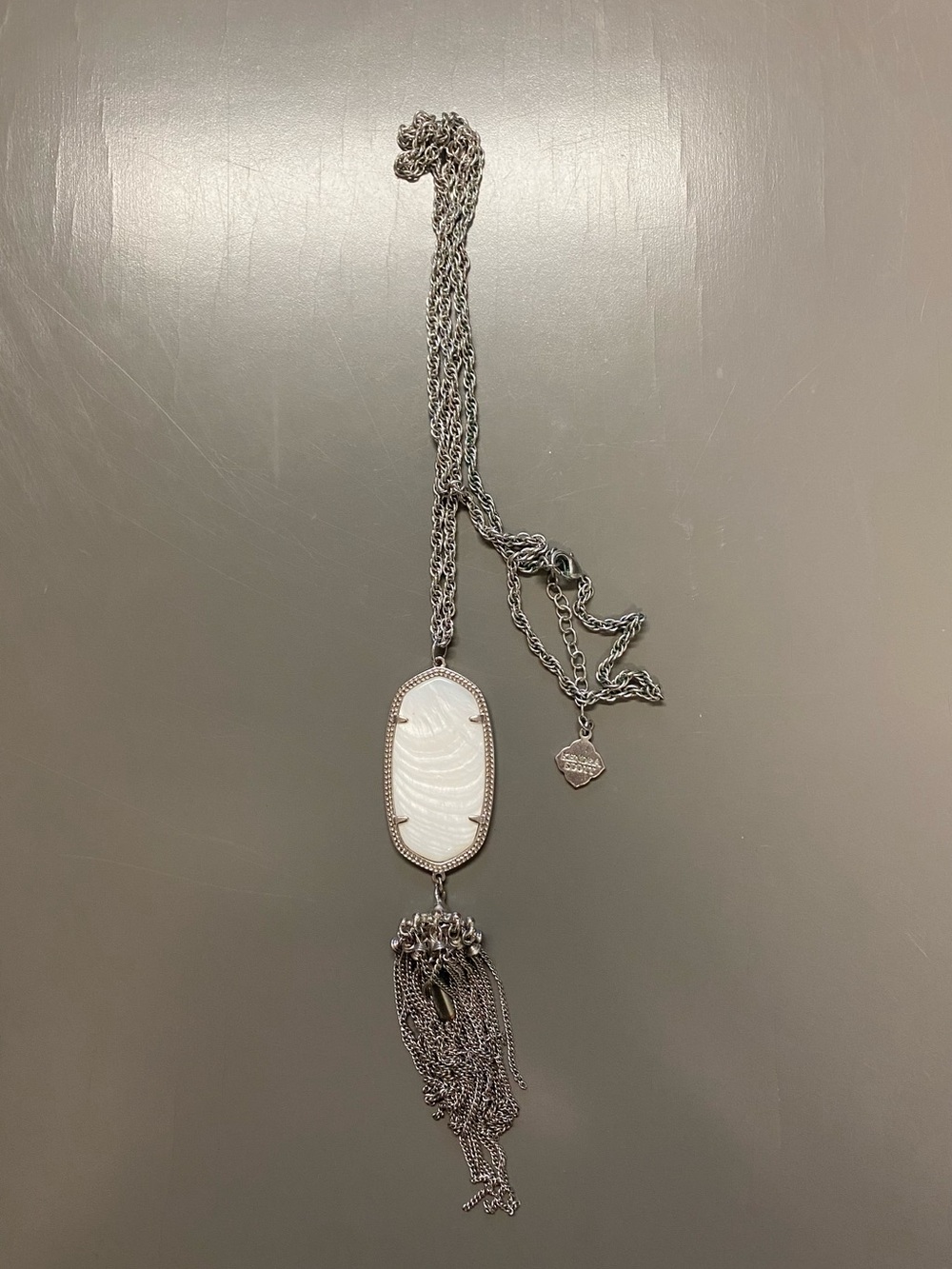 Kendra Scott necklace